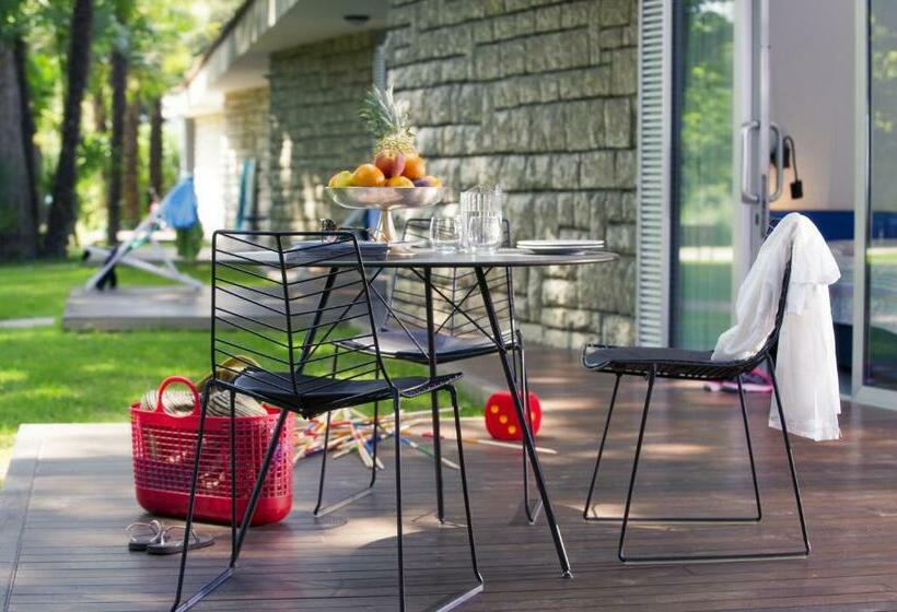 Bungalow Standard Vista Giardino, Du Lac Et Du Parc Grand Resort