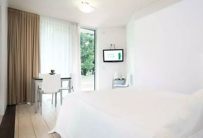 Standard-bungalow Puutarhanäkymä, Du Lac Et Du Parc Grand Resort