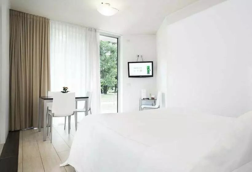 Standard-bungalow Puutarhanäkymä, Du Lac Et Du Parc Grand Resort