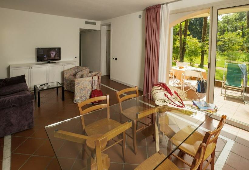 Bungalow Superior, Du Lac Et Du Parc Grand Resort