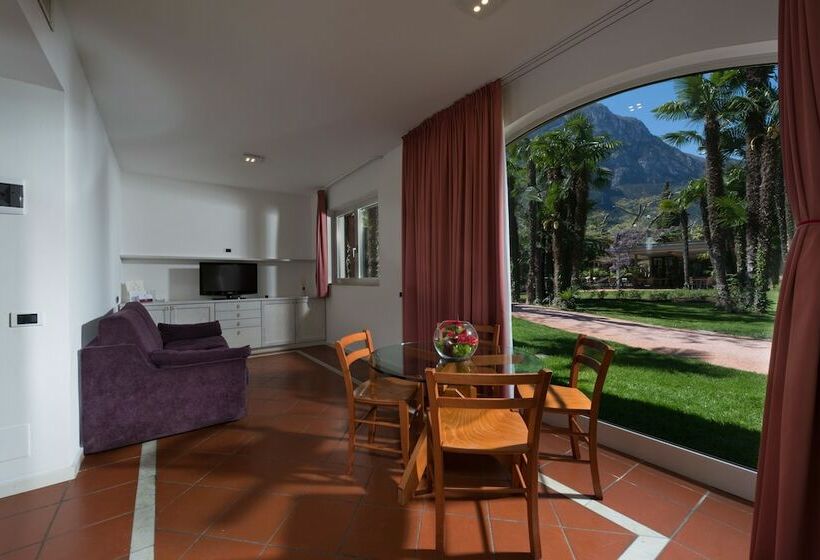 Bungalow Familiare, Du Lac Et Du Parc Grand Resort