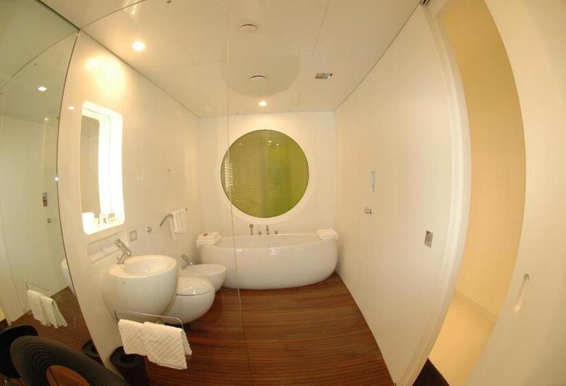 غرفة سوبيريور, Duomo