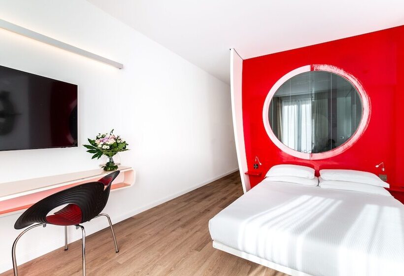 غرفة سوبيريور, Duomo