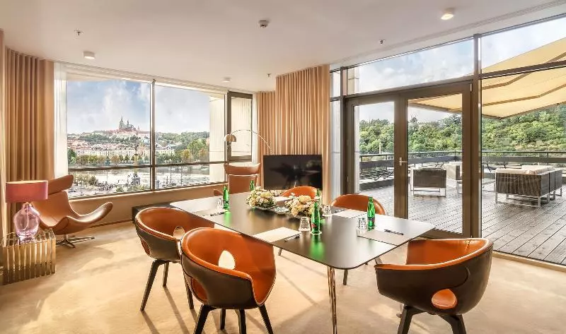 Habitación Estàndard Individual, Fortuna
