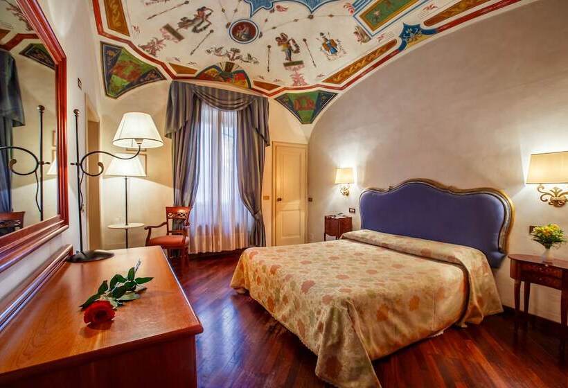 Chambre Executive, Fortuna