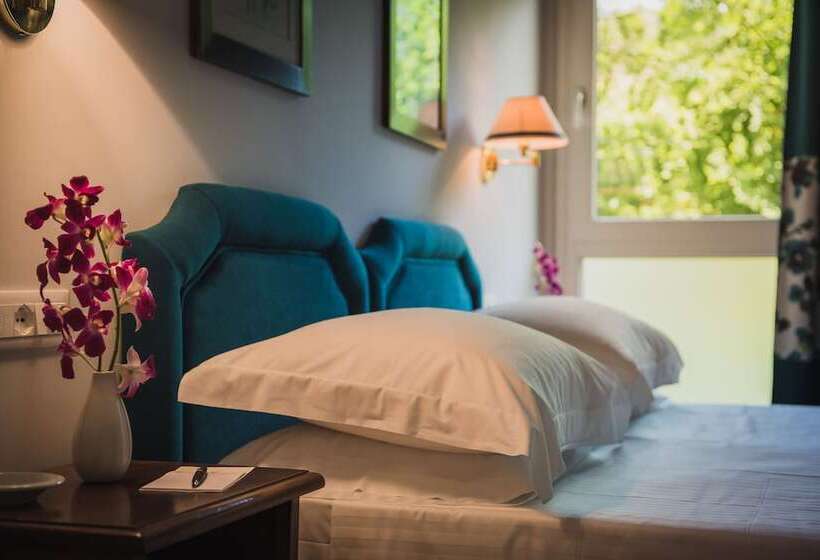 Семейный Номер, Gallia Palace Hotel Relais & Châteaux