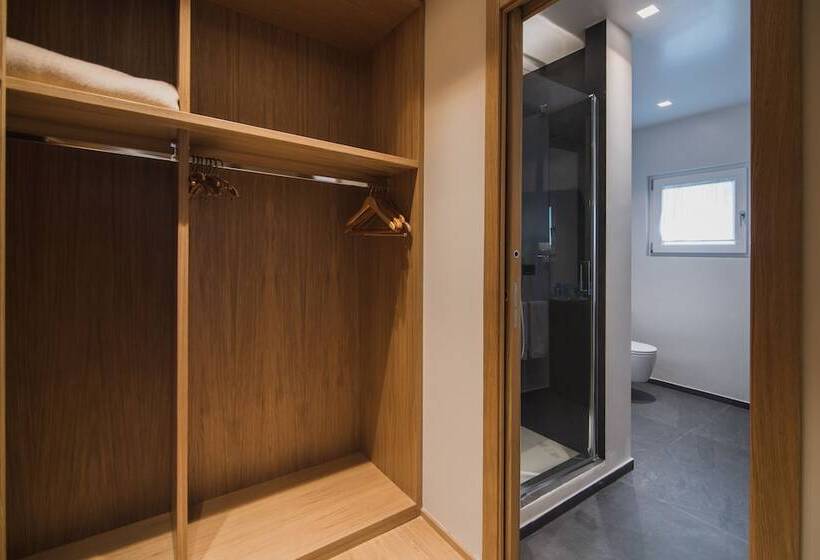 Люкс, Gallia Palace Hotel Relais & Châteaux