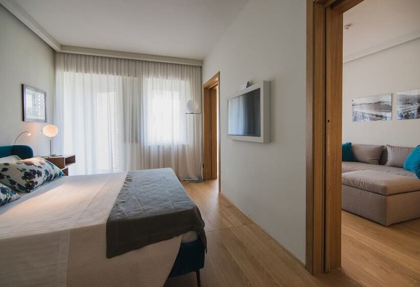 Люкс, Gallia Palace Hotel   Relais & Châteaux