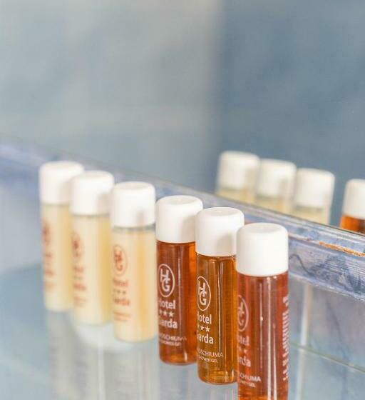 标准单人间, Garda