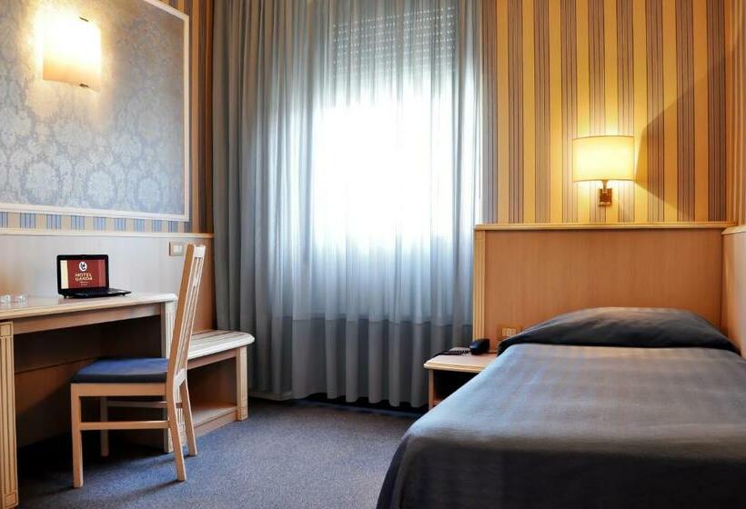 标准单人间, Garda