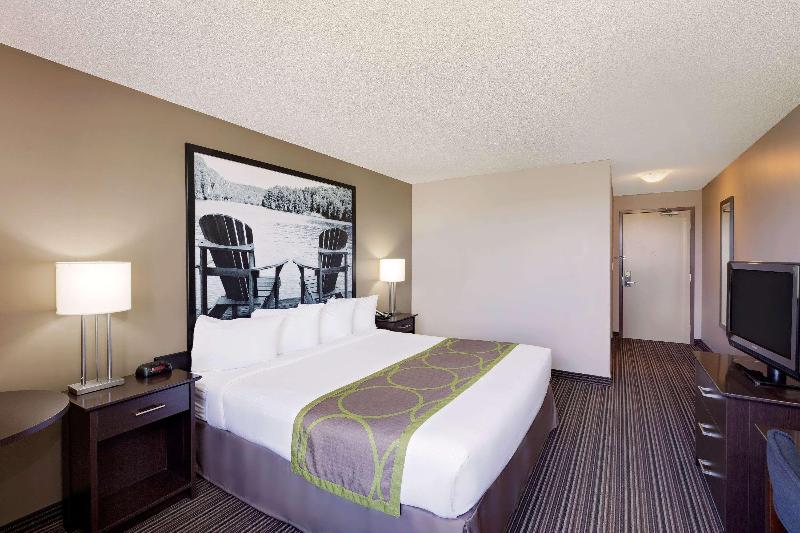 Pokój Deluxe, Genova