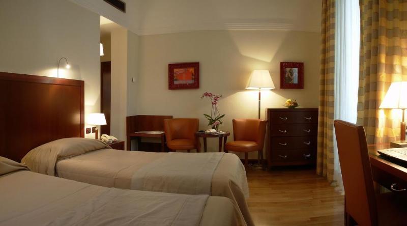 Pokój Klasyczny, Genova