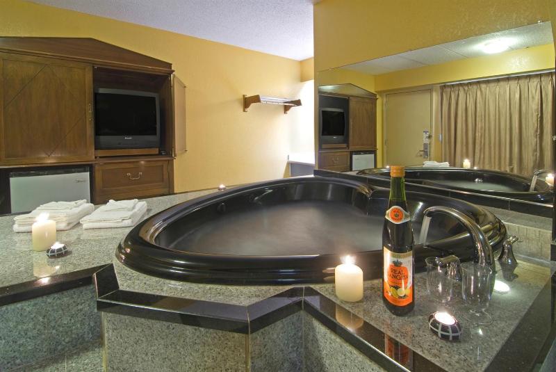 Pokój Standard Trzyosobowy, Genova