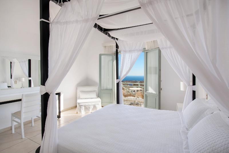 Pokój Deluxe, Genova