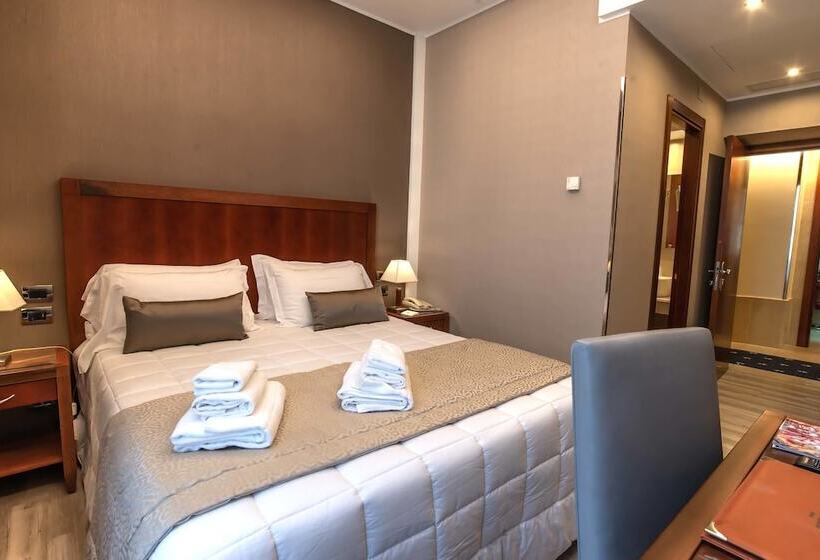 Pokój Klasyczny, Genova