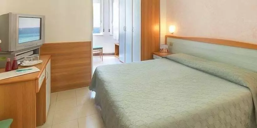 اتاق استاندارد, Giannino