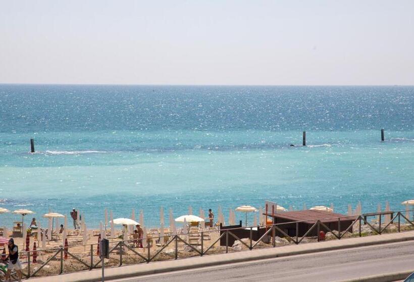 スタンダードルーム, Giannino