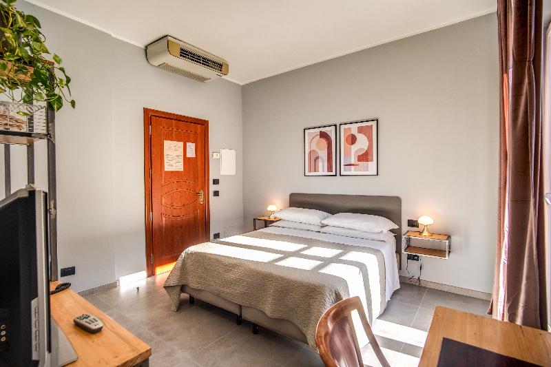 اتاق سوپریور با بالکن, King