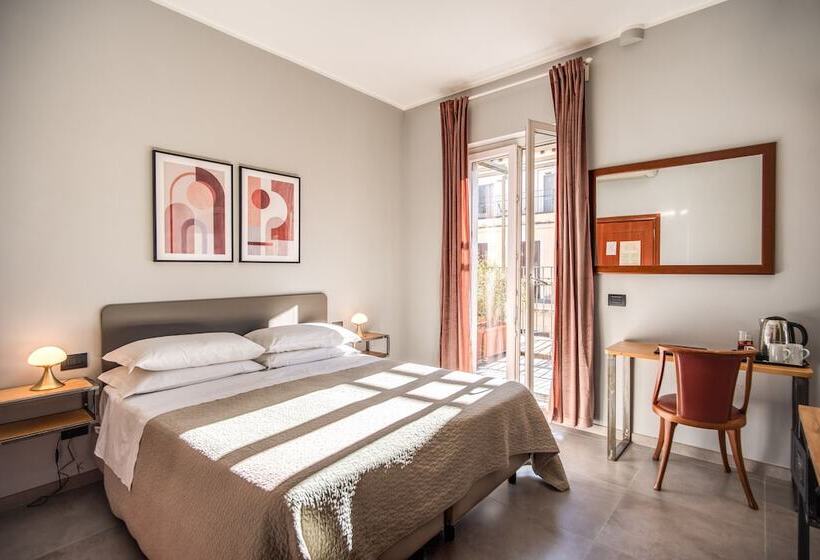 اتاق سوپریور با بالکن, King