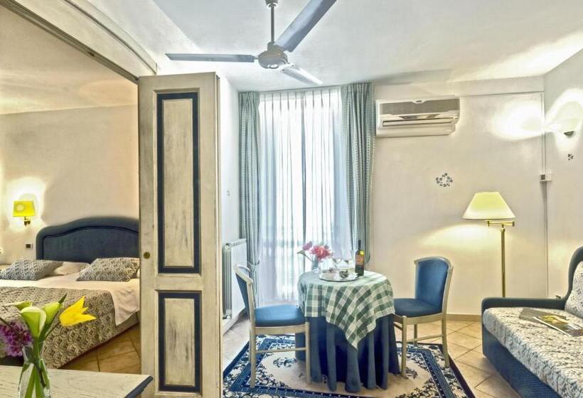 סוויטת ג'וניור, Kursaal