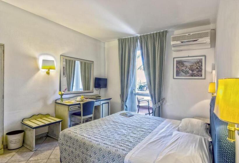 חדר סטנדרט, Kursaal