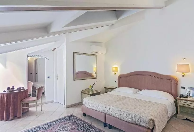 Pokój Penthouse, Kursaal