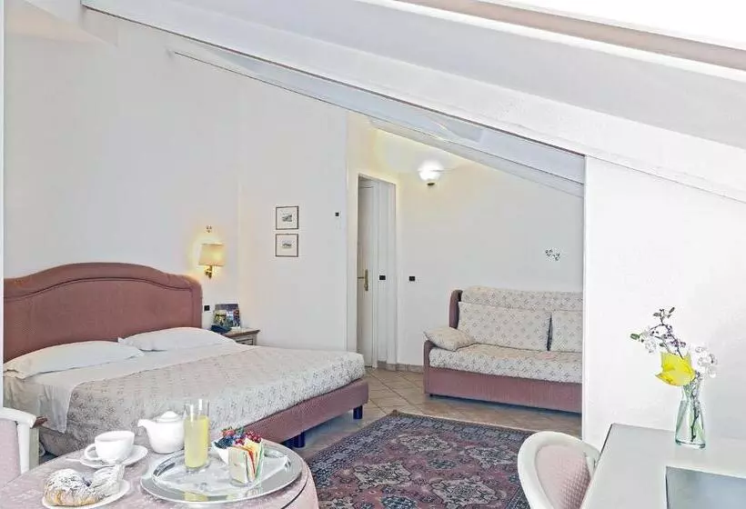 Pokój Penthouse, Kursaal