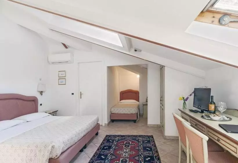 Pokój Penthouse, Kursaal