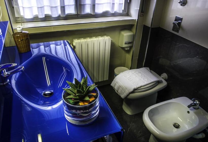 غرفة كلاسيكية, La Bussola