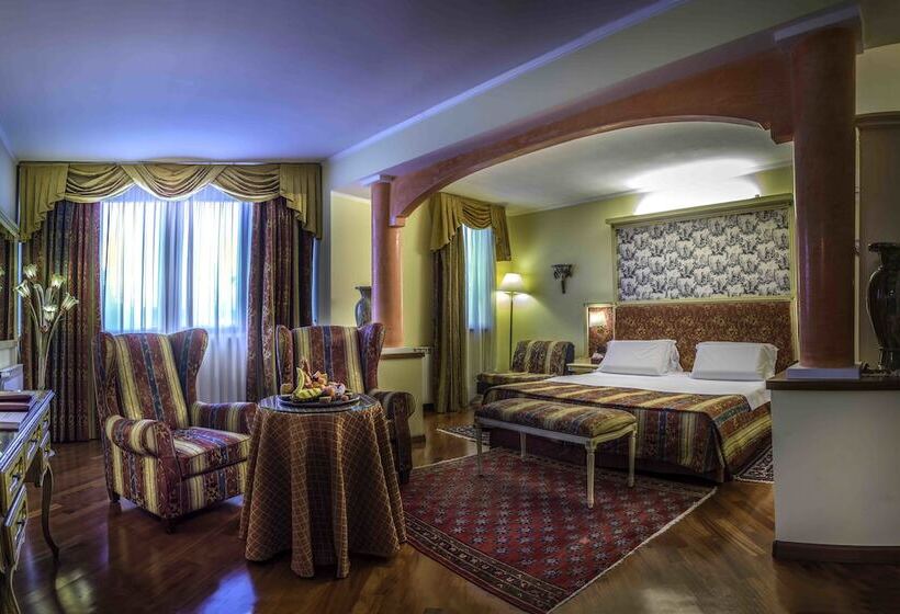 جناح, La Bussola