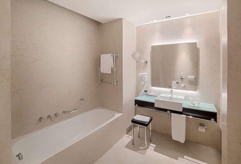 חדר פרמיום נוף לים, NH Napoli Panorama