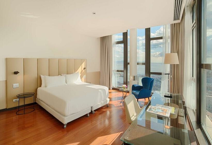 חדר פרמיום נוף לים, NH Napoli Panorama