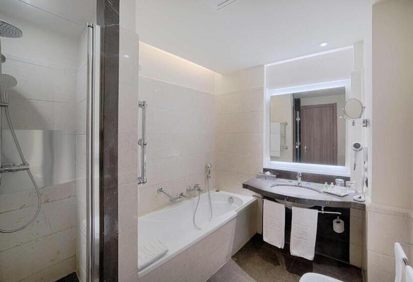 חדר סופריור, NH Napoli Panorama