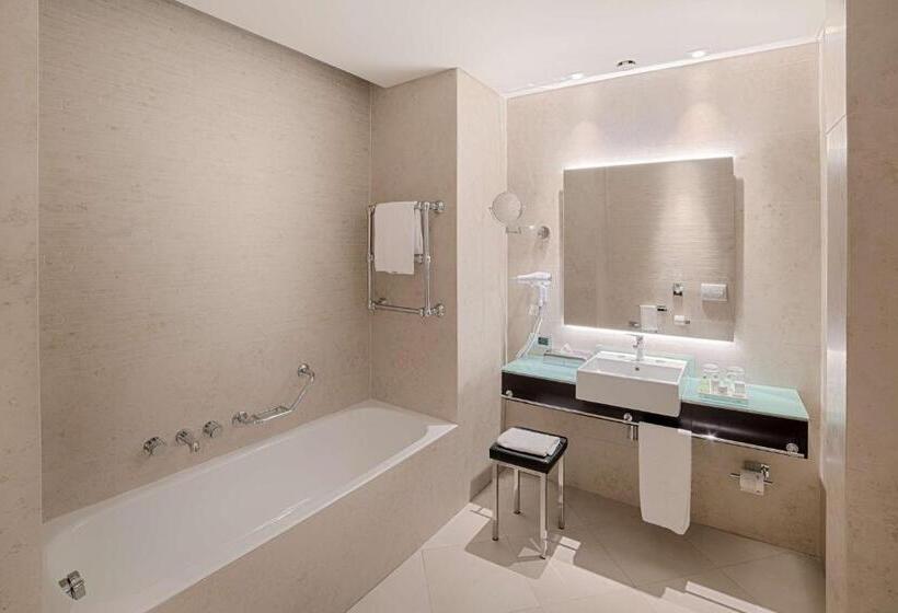 חדר פרמיום עם נוף לעיר, NH Napoli Panorama