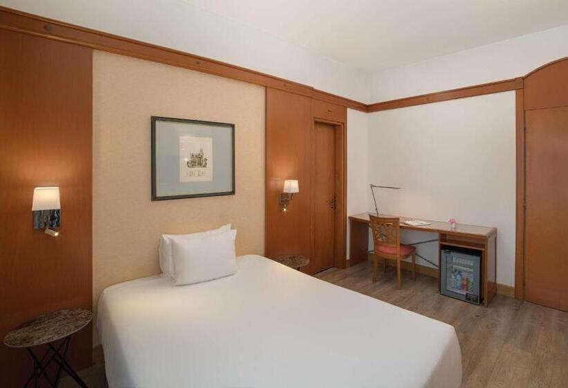 اتاق استاندارد یک نفره, NH Ravenna