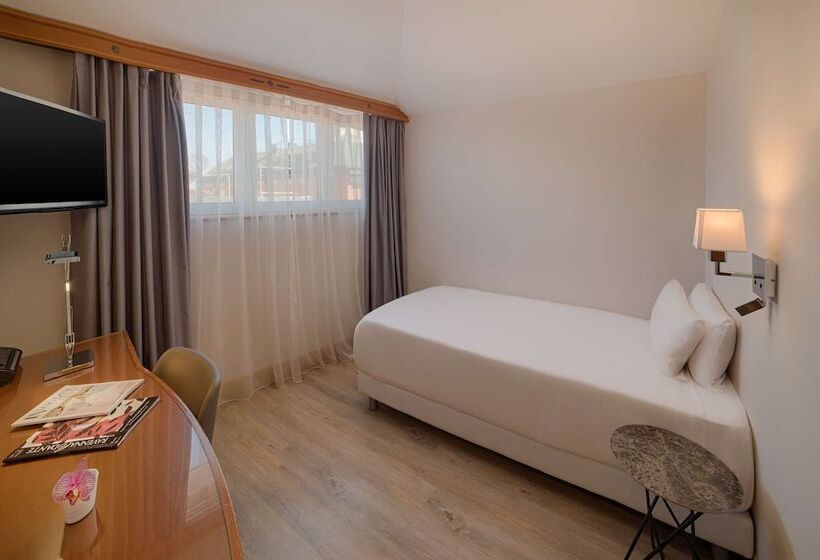 اتاق استاندارد یک نفره, NH Ravenna