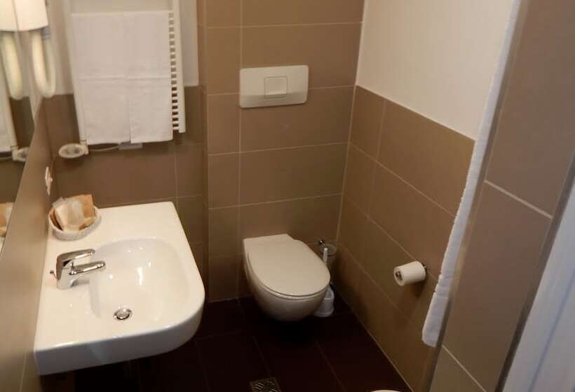 غرفة كلاسيكية, & Residence Castelli