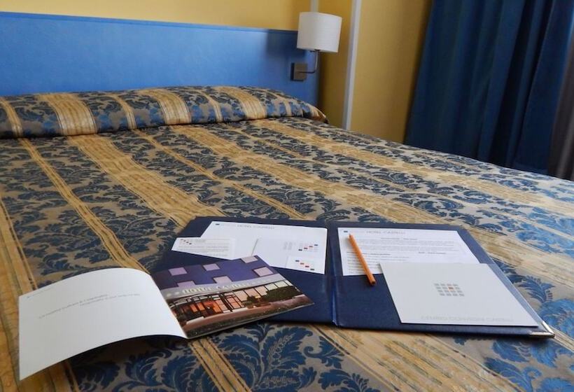 غرفة كلاسيكية, & Residence Castelli