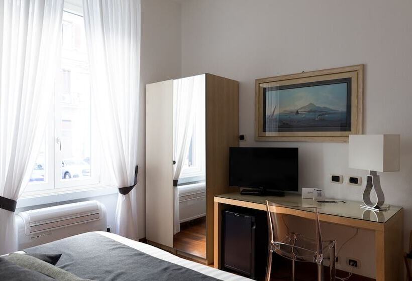 اتاق استاندارد سه نفره, Rex Lifestyle