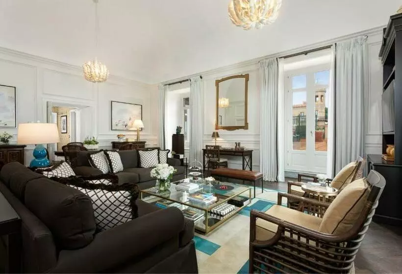سوئیت با تخت بزرگ, Rocco Forte Villa Igiea