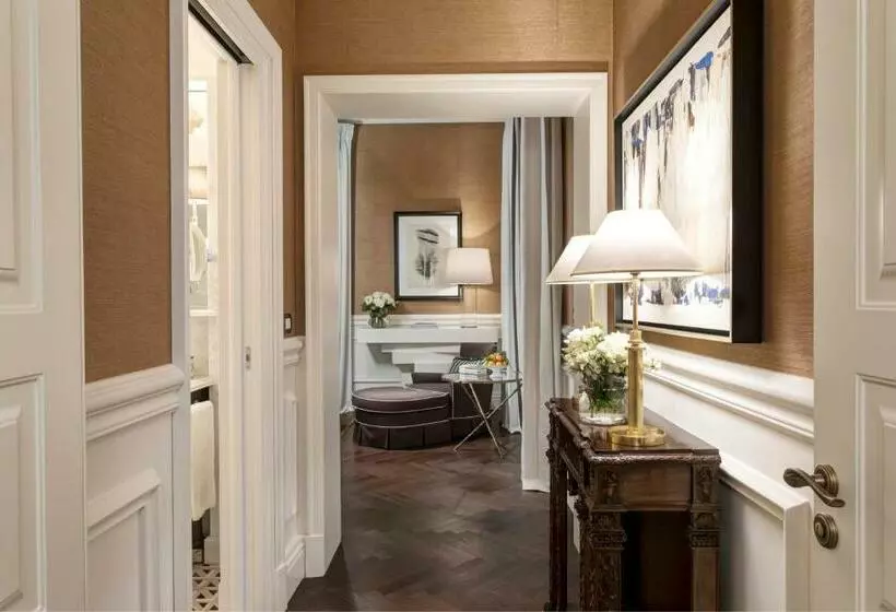 سوئیت با تخت بزرگ, Rocco Forte Villa Igiea