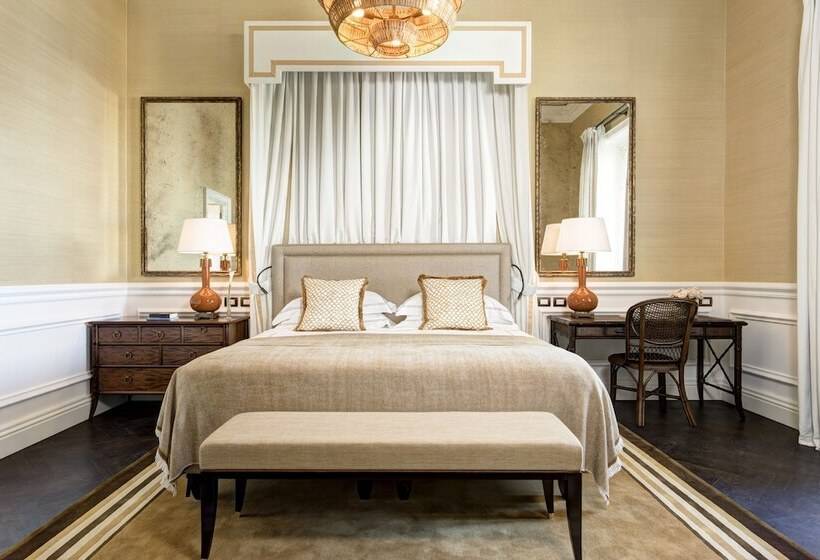 سوییت با چشم‌انداز دریا, Rocco Forte Villa Igiea