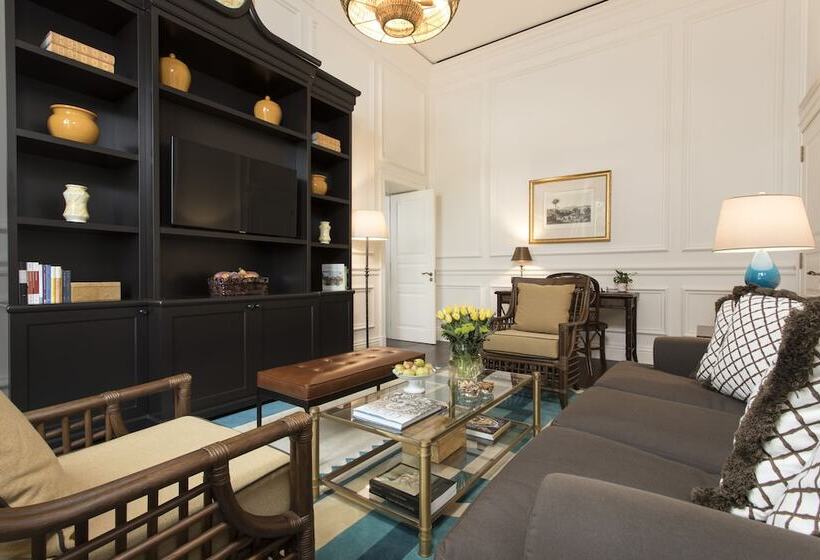 سوییت با چشم‌انداز دریا, Rocco Forte Villa Igiea