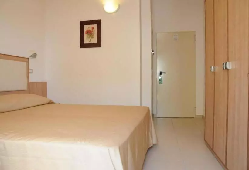 اتاق سوپریور, Saint Tropez Spa & Restaurant