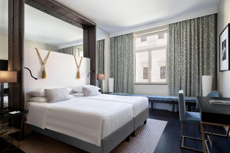 Camera Superiore con Vista, Sina Bernini Bristol, Autograph Collection