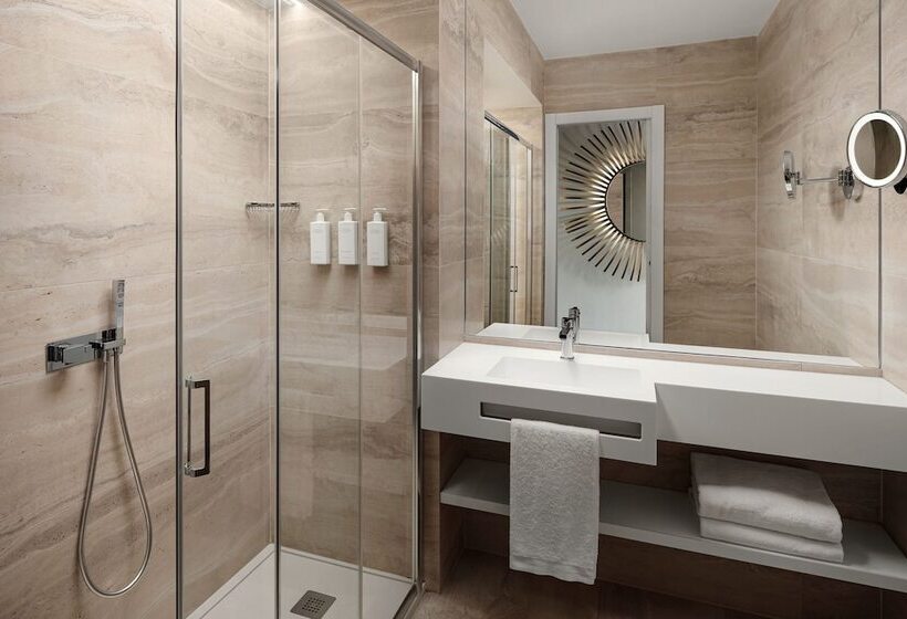 Camera Deluxe Vista Città, Sina Bernini Bristol, Autograph Collection