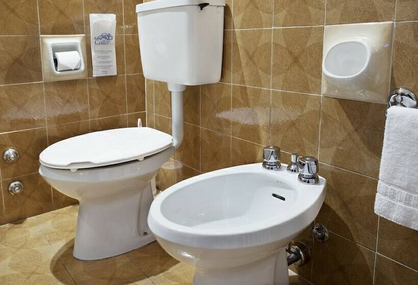 חדר סטנדרט נוף לאגם, Tre Laghi