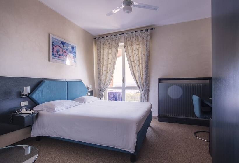 חדר קומפורט יחיד, Tre Laghi