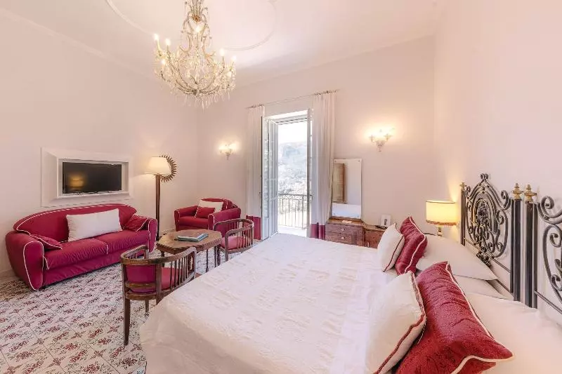 Deluxe-huone Merinäkymä, Villa Maria
