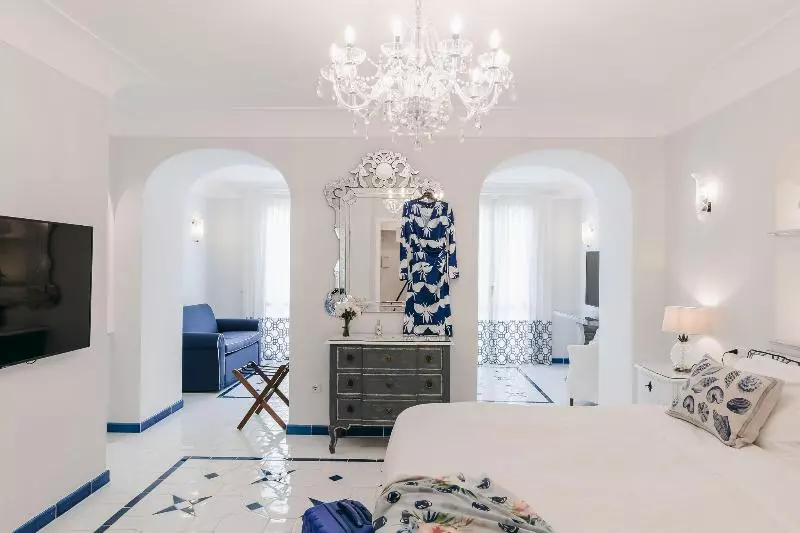 Juniorsviitti Puutarhanäkymä, Villa Maria